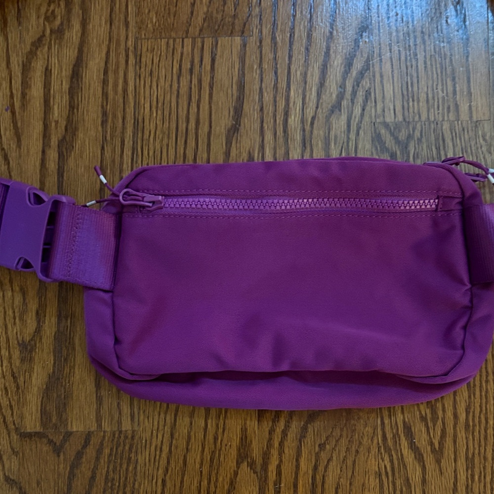 Fabletics Purple Crossbody Bag View 5